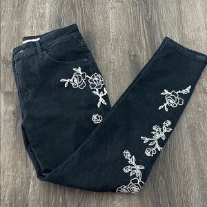 Levi Jeans with Floral Stitching